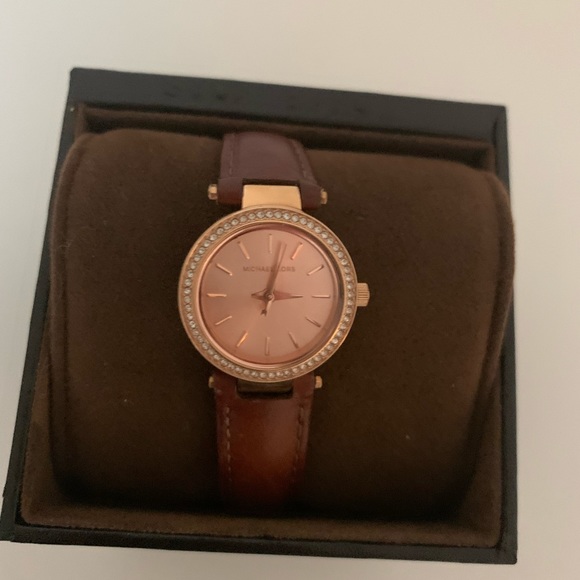 Michael Kors 26mm Watch - Picture 3 of 9